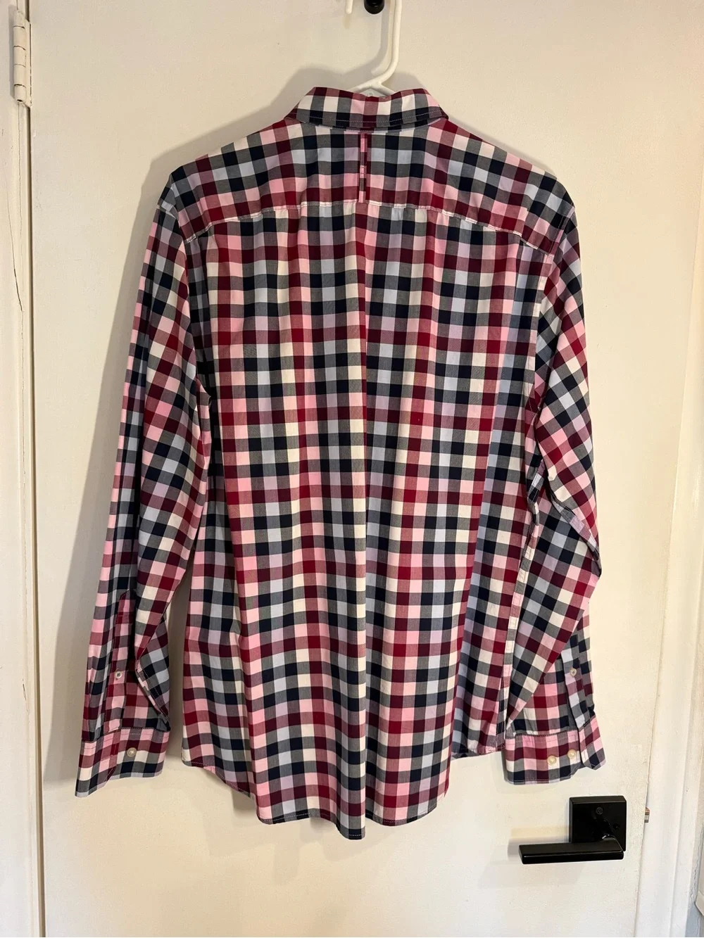 Banana Republic Men's Long-Sleeve Plaid Button-Down in Red, Navy & White